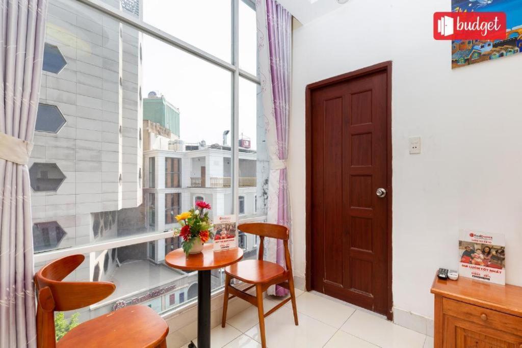 הו צ'י מין סיטי Quy Phuc Hotel מראה חיצוני תמונה
